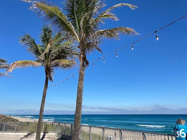 1310 N Lakeside Drive, Lake Worth Beach, FL 33460