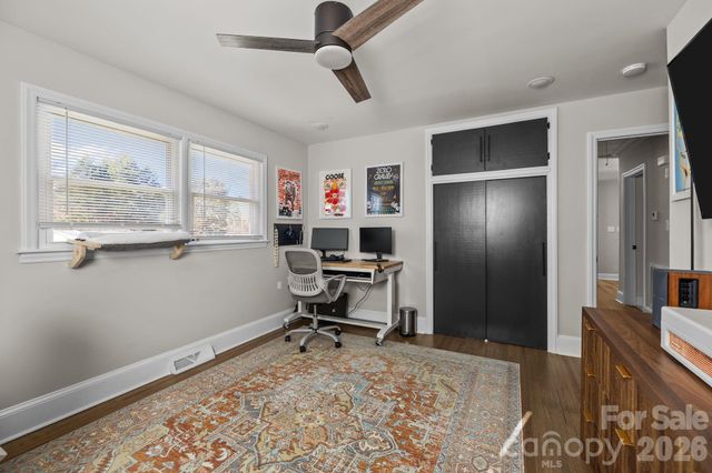 1036 Cutler Place, Charlotte, NC 28205