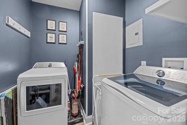 1036 Cutler Place, Charlotte, NC 28205