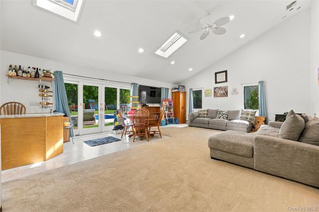 2 Stanton Drive, Newburgh, NY 12550