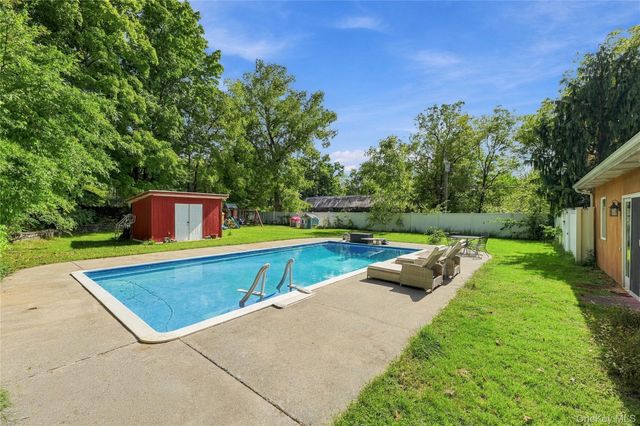 2 Stanton Drive, Newburgh, NY 12550