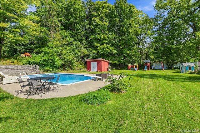2 Stanton Drive, Newburgh, NY 12550