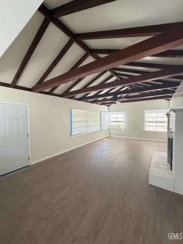 2800 Skyline Blvd, Bakersfield, CA 93305