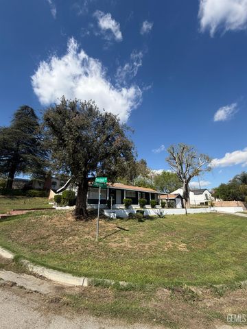 2800 Skyline Blvd, Bakersfield, CA 93305