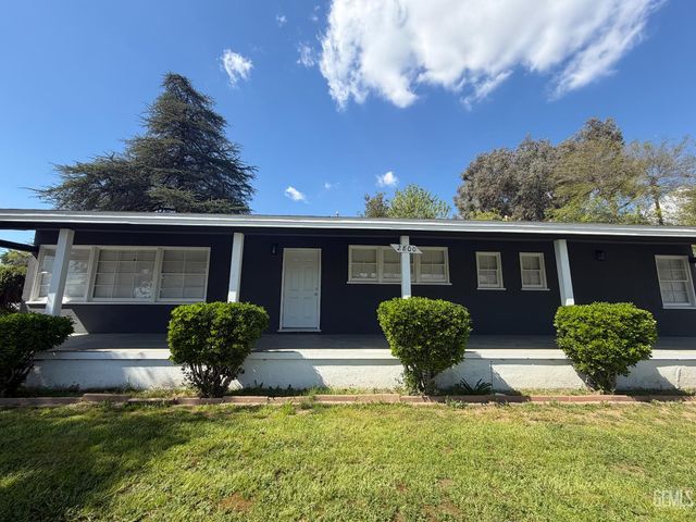 2800 Skyline Blvd, Bakersfield, CA 93305