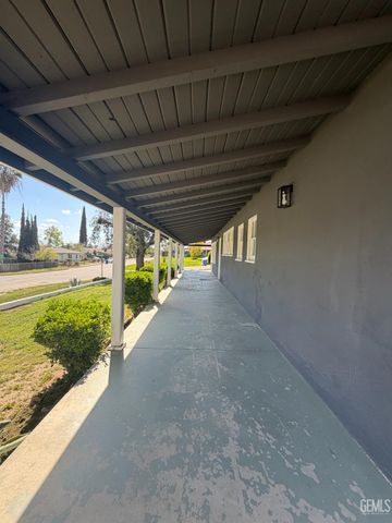 2800 Skyline Blvd, Bakersfield, CA 93305