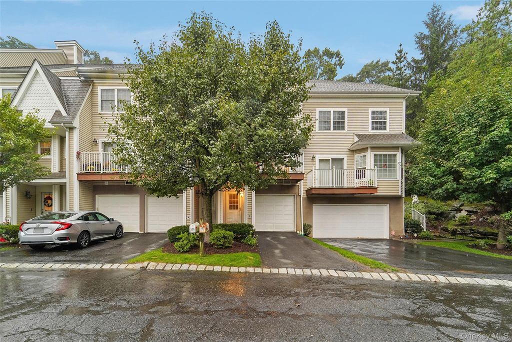 122 Crystal Hill Drive, Pomona, NY 10970 — exterior