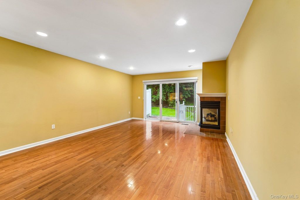 122 Crystal Hill Drive, Pomona, NY 10970 — photo 4