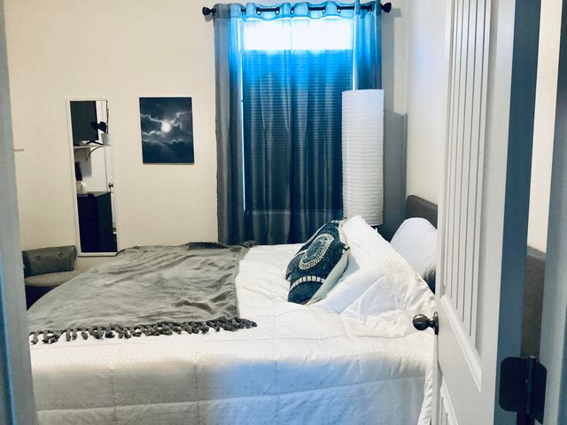 57 Tome Vista Drive, Los Lunas, NM 87031