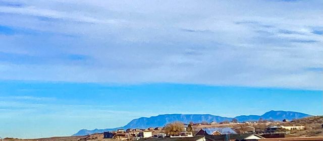 57 Tome Vista Drive, Los Lunas, NM 87031