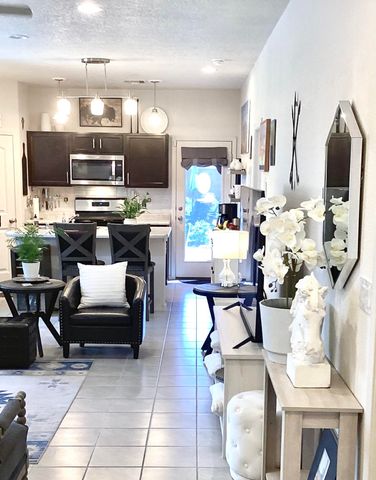 57 Tome Vista Drive, Los Lunas, NM 87031