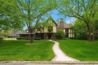 2701 W Sun Valley Parkway, Muncie, IN 47303