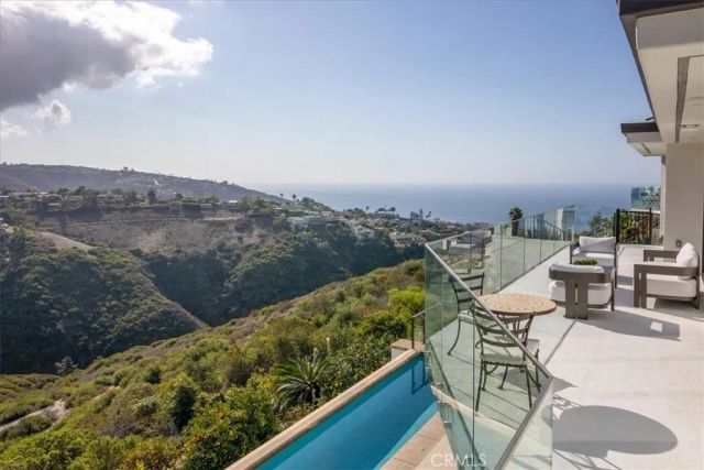 1515 Tahiti Avenue B, Laguna Beach, CA 92651