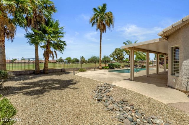 1264 E WATERVIEW Place, Chandler, AZ 85249