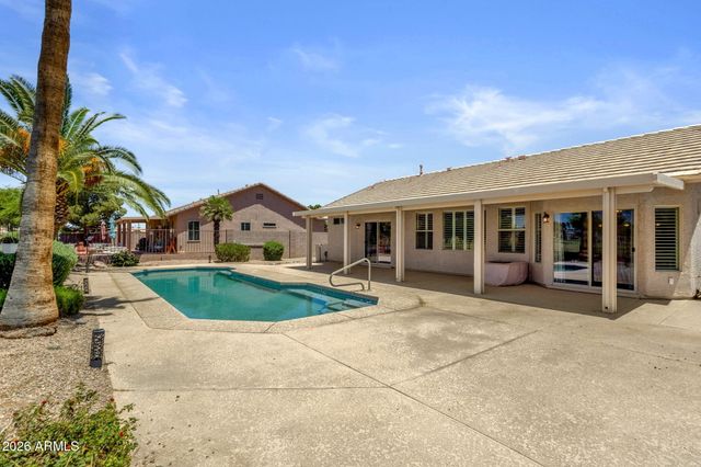 1264 E WATERVIEW Place, Chandler, AZ 85249