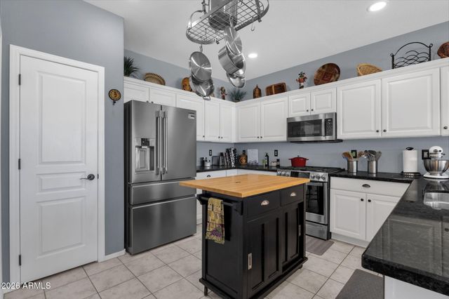 1264 E WATERVIEW Place, Chandler, AZ 85249