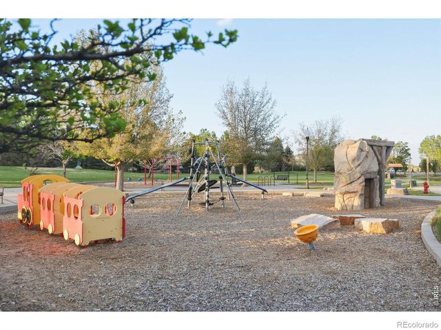 556 Grant Avenue, Louisville, CO 80027