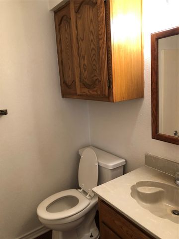 2003 Glenn Lane, Glenn Heights, TX 75154