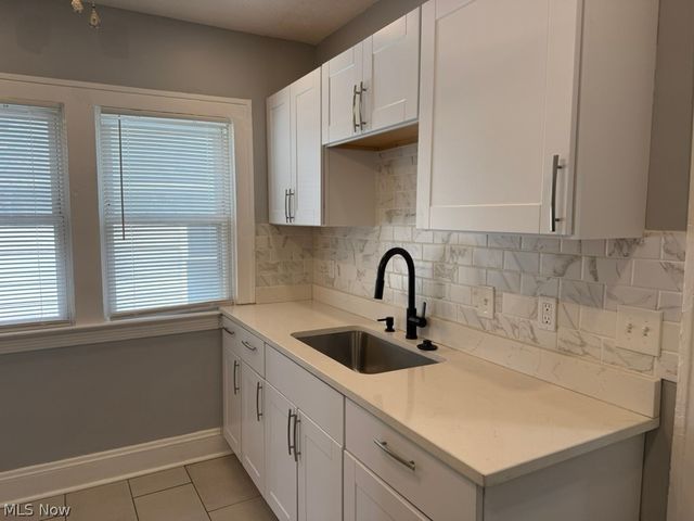 3231 W 121st Street, Cleveland, OH 44111