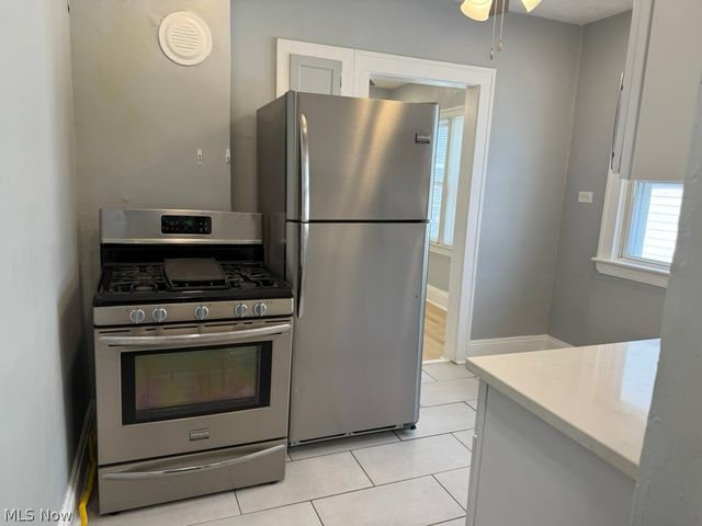 3231 W 121st Street, Cleveland, OH 44111