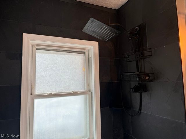 3231 W 121st Street, Cleveland, OH 44111