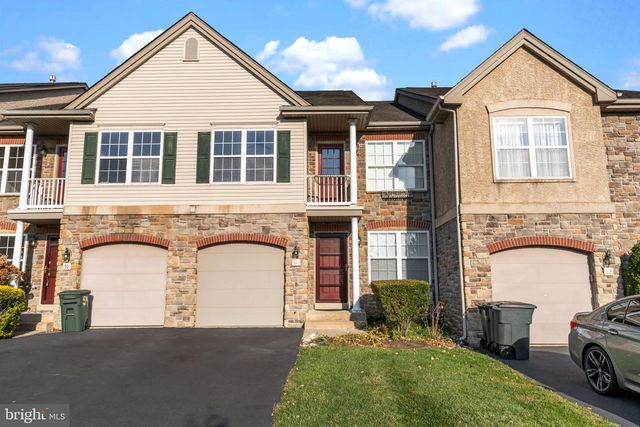 61 SUNRISE CT, Feasterville Trevose, PA 19053