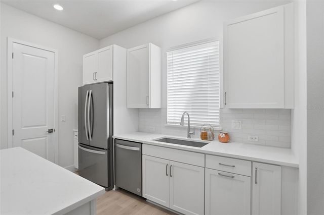 2123 1ST AVENUE N, St Petersburg, FL 33713