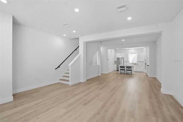 2123 1ST AVENUE N, St Petersburg, FL 33713