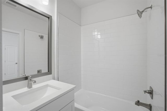 2123 1ST AVENUE N, St Petersburg, FL 33713