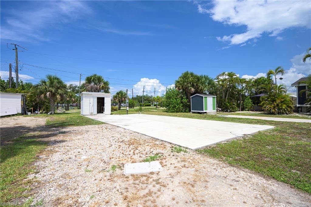 47 Oyster Bay LN, FORT MYERS BEACH, FL 33931 — photo 4