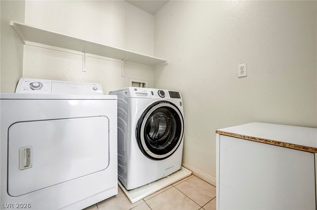 5412 Tinker Toy Avenue, Las Vegas, NV 89139