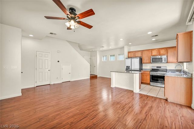 5412 Tinker Toy Avenue, Las Vegas, NV 89139