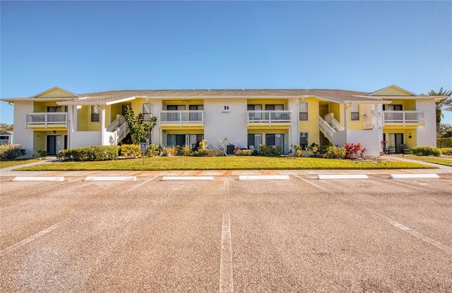 455 ALT 19 S 21, Palm Harbor, FL 34683