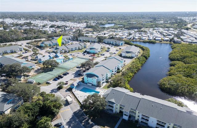 455 ALT 19 S 21, Palm Harbor, FL 34683