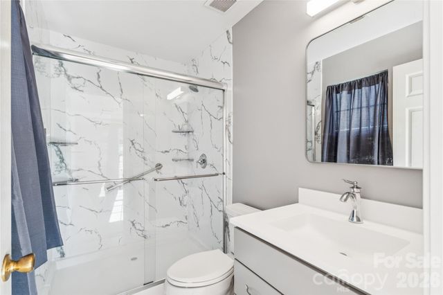 13042 Planters Row Drive, Charlotte, NC 28278