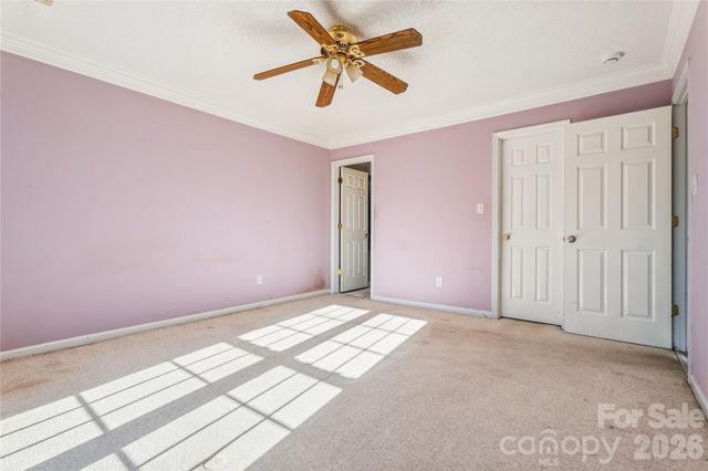 13042 Planters Row Drive, Charlotte, NC 28278