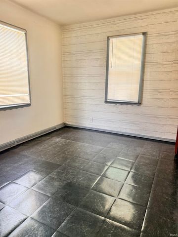 1804 E 25th Street, Muncie, IN 47302