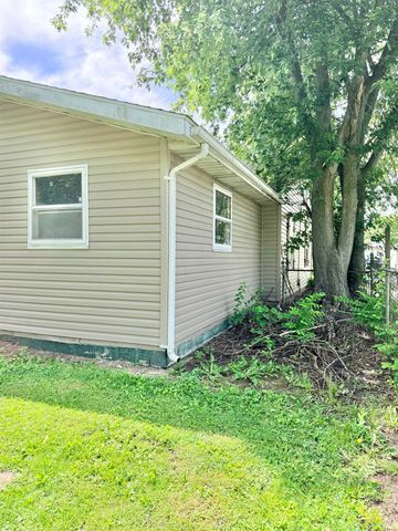 1804 E 25th Street, Muncie, IN 47302