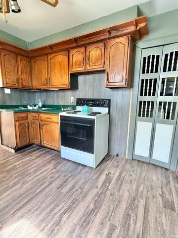 1804 E 25th Street, Muncie, IN 47302