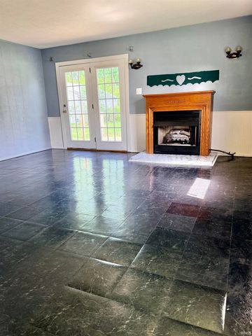 1804 E 25th Street, Muncie, IN 47302