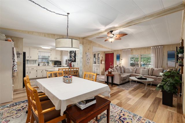 11211 NW 113TH PLACE, Chiefland, FL 32626