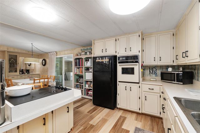 11211 NW 113TH PLACE, Chiefland, FL 32626