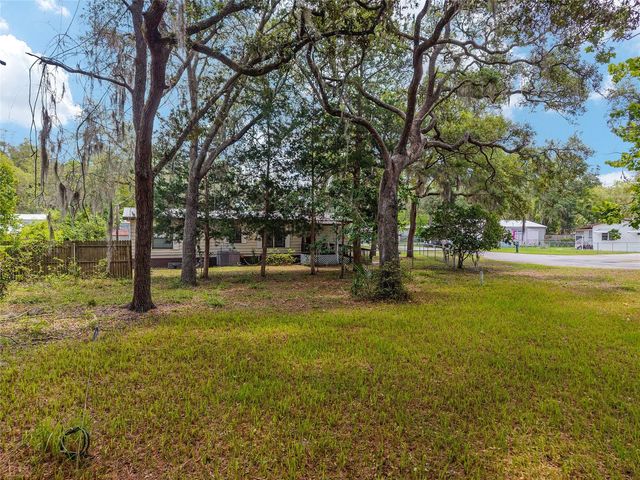 11211 NW 113TH PLACE, Chiefland, FL 32626