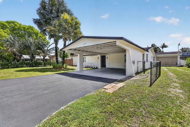 2630 SW 49th Court, Fort Lauderdale, FL 33312