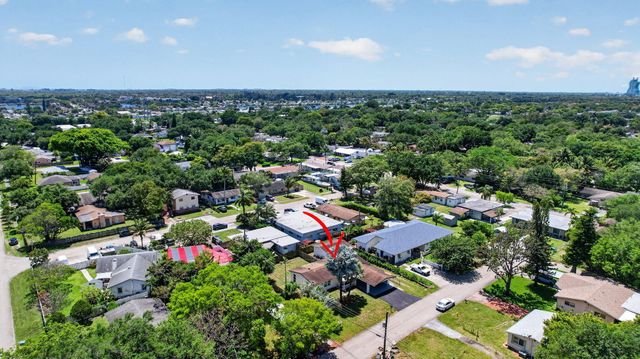 2630 SW 49th Court, Fort Lauderdale, FL 33312