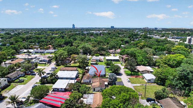 2630 SW 49th Court, Fort Lauderdale, FL 33312