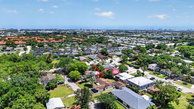 2630 SW 49th Court, Fort Lauderdale, FL 33312