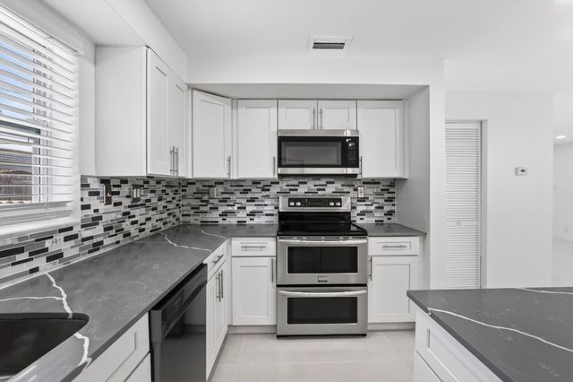 2630 SW 49th Court, Fort Lauderdale, FL 33312