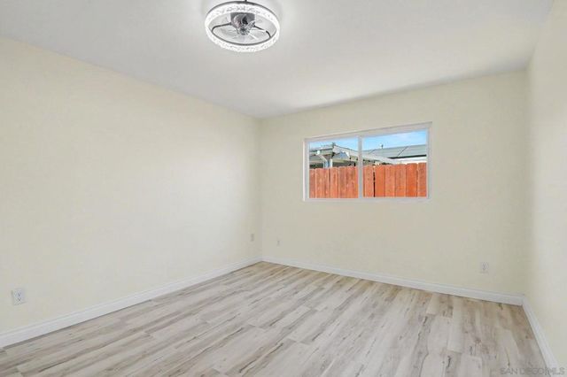 559 Glencrest Dr, San Diego, CA 92139