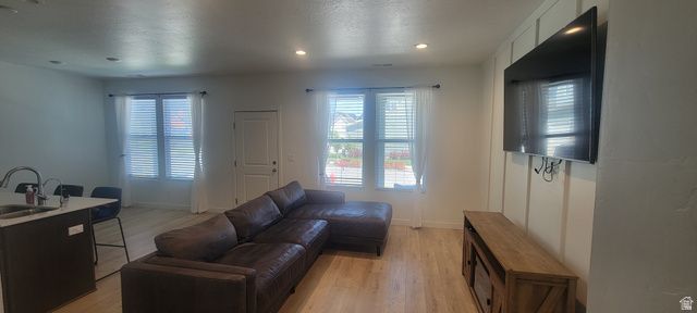 6691 W SKIP ROCK RD, South Jordan, UT 84009